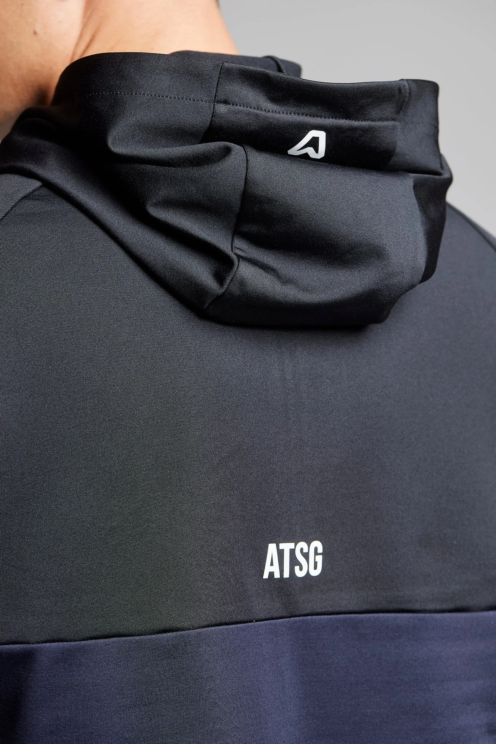 Fleece Back Colour Blocked 1/4 Zip Hoodie - Putter Black / Ace Navy