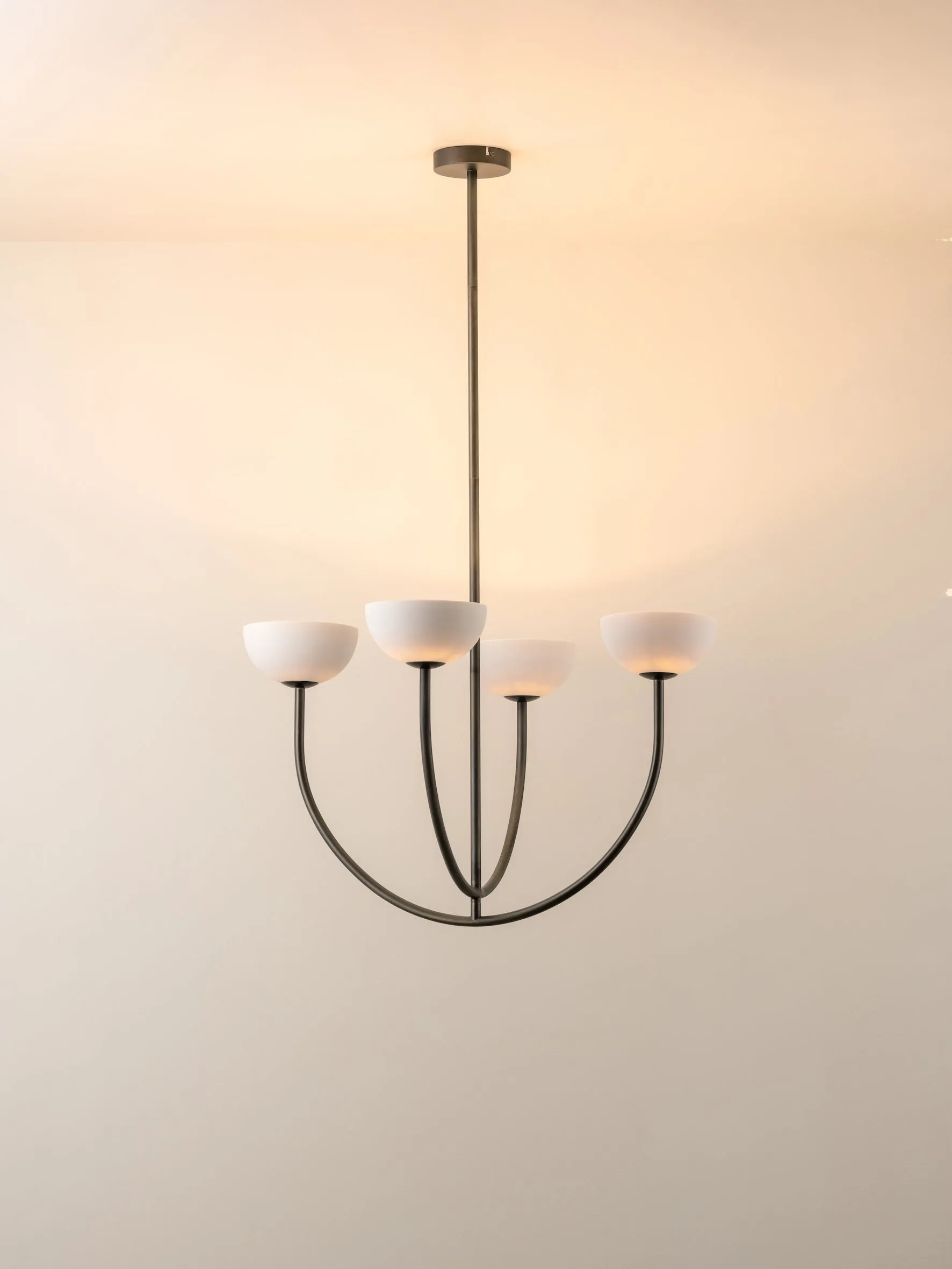 Ruzo - 4 light bronze and porcelain pendant