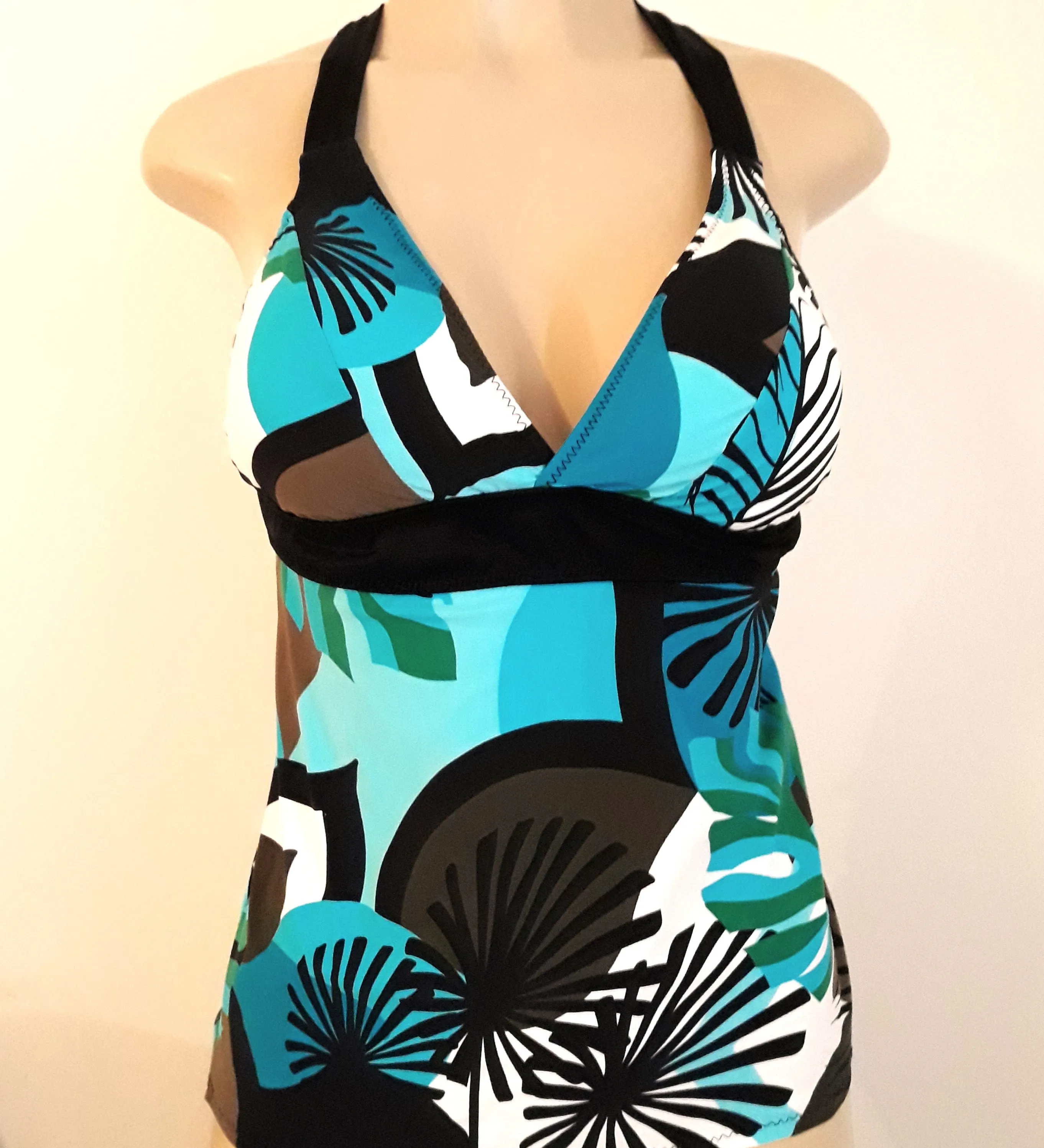 Tie Crossover Back Tankini Top Apron Back