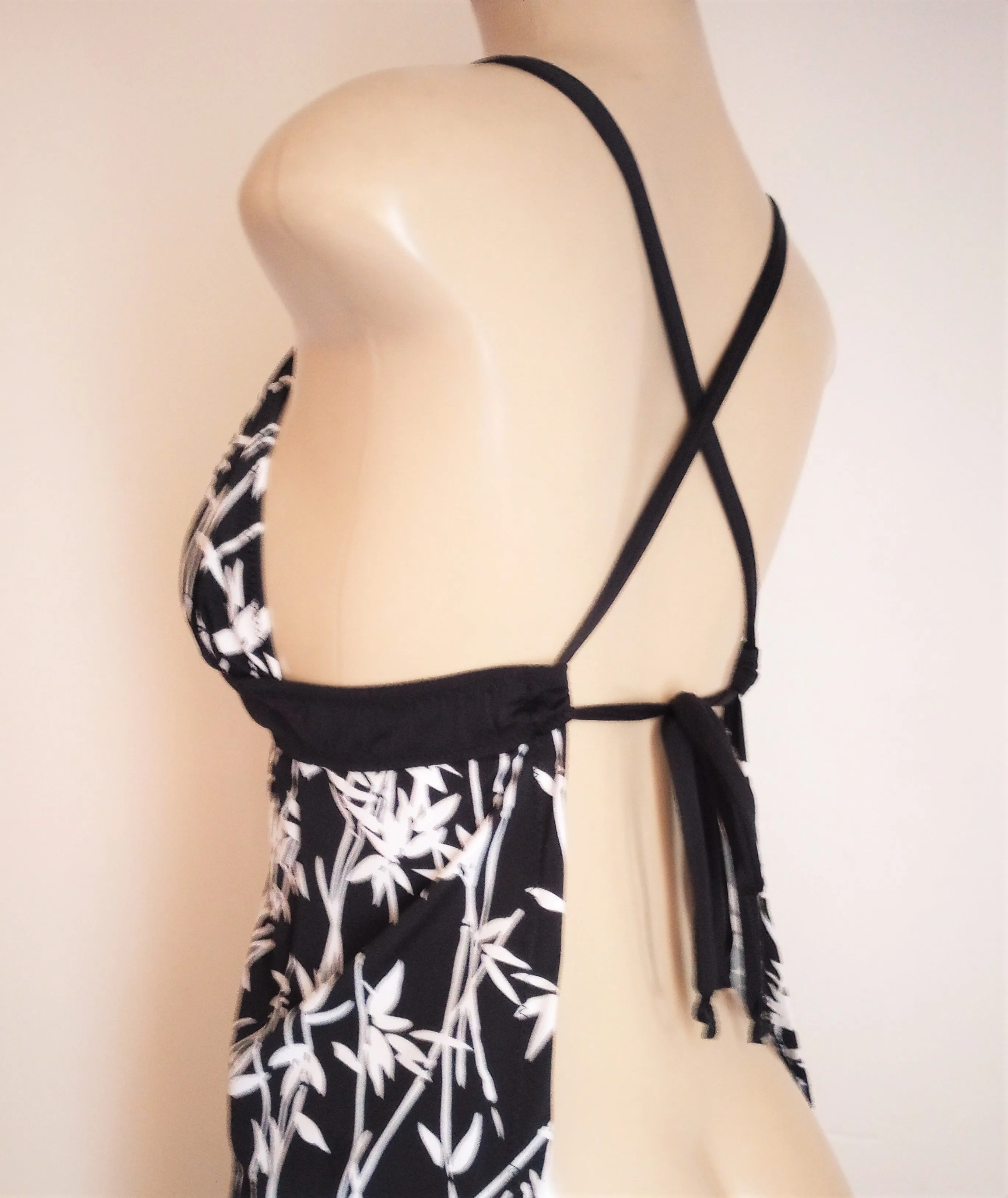 Triangle Top Tankini Under Rib Band Crossover Open Back